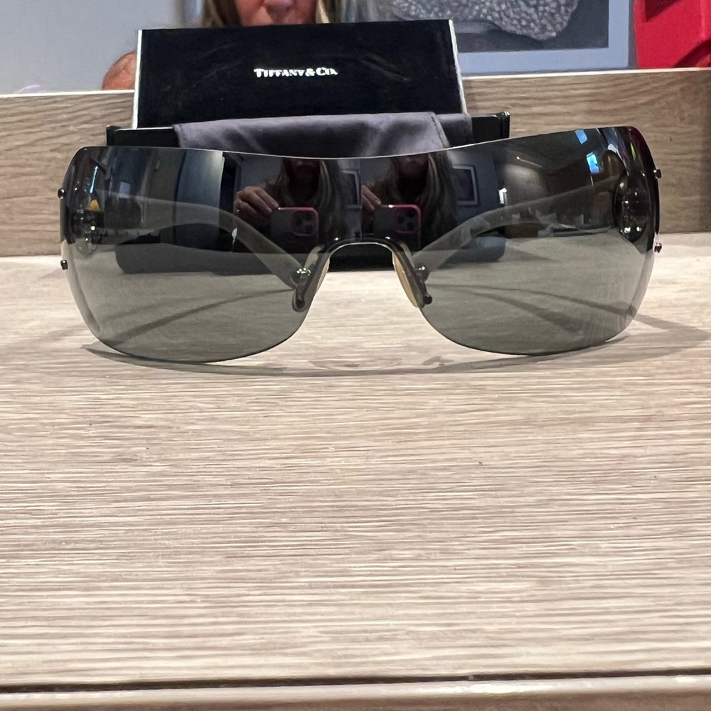 Ultra rare Tiffany & co sunglasses - Picture 1 of 4